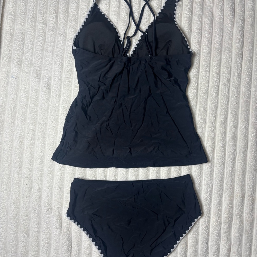 Zaful Black and White Trim Bikini Set - Picture 8 of 9
